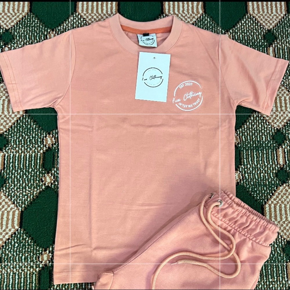 7ux Clothing (Lux)